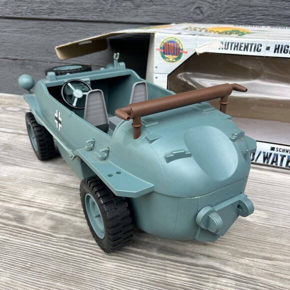 21ST CENTURY TOYS - The Ultimate Soldier Schimmwagen Land / Water Recon Vehicle - Picture 5 of 14